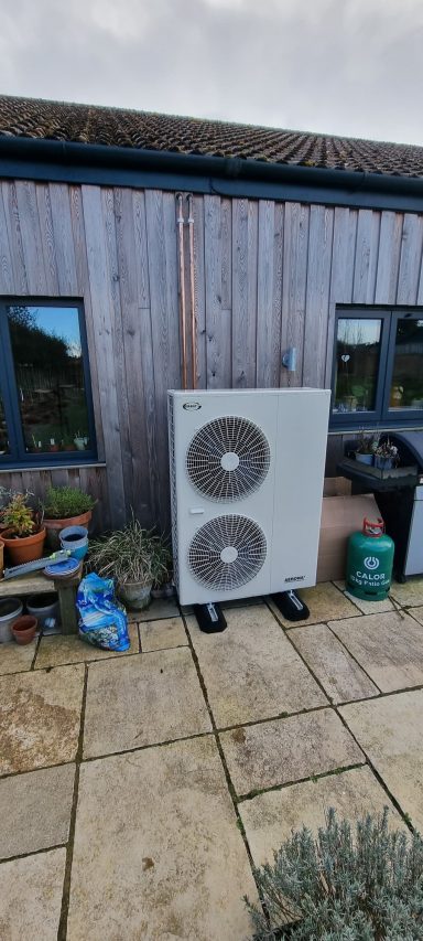 Grant Aerona heat pump — project from Neale Plumbing and Heating’s portfolio